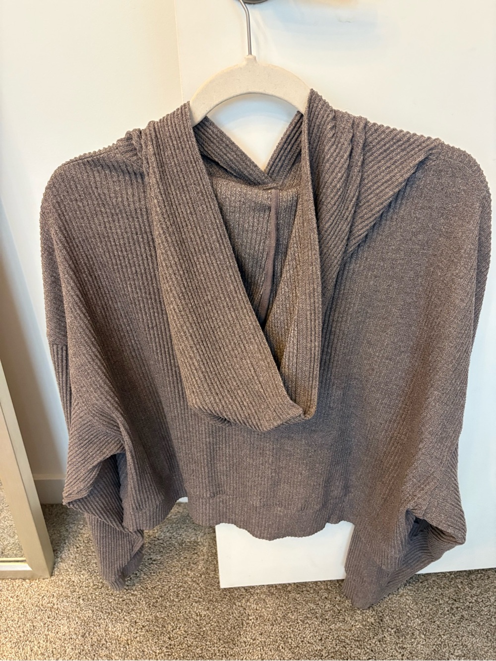 Alo yoga muse hoodie grey ribbed sz L - Picture 5 of 8